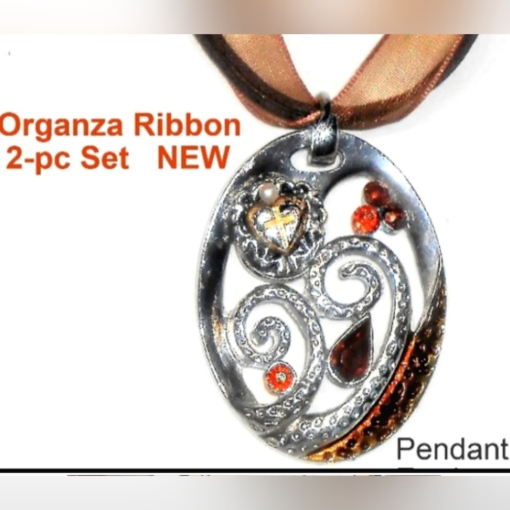 Open-work Oval Silver Pendant Necklace Set